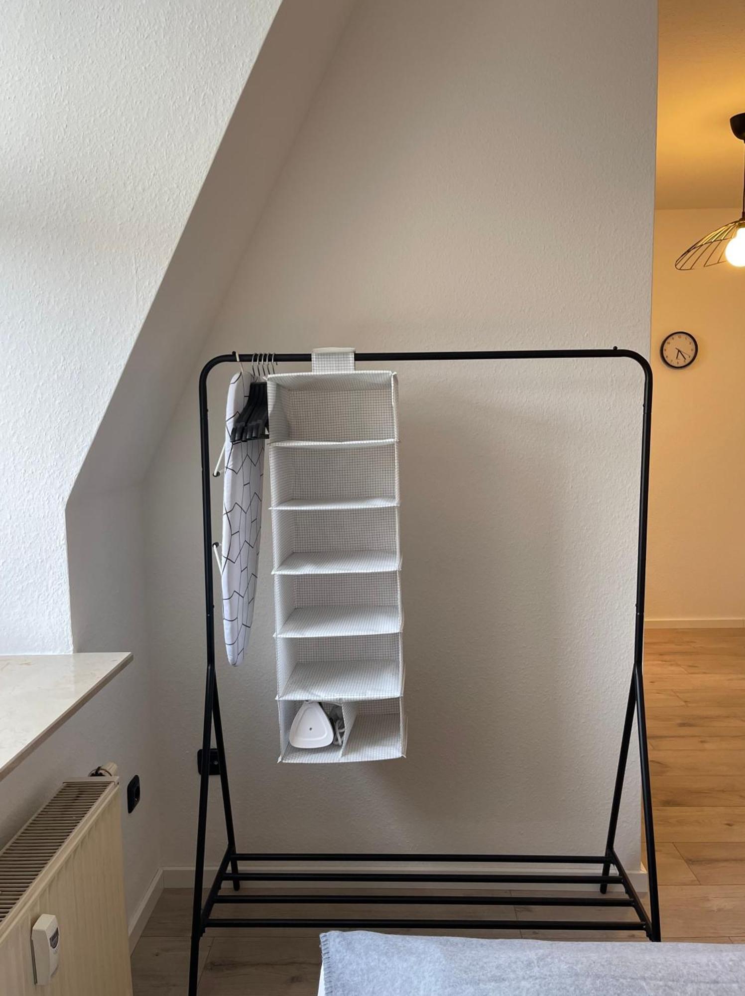 Raha Apartments - Modernes Studio-Apartment - Hbf - Gratis Parkplatz Erfurt Exteriör bild