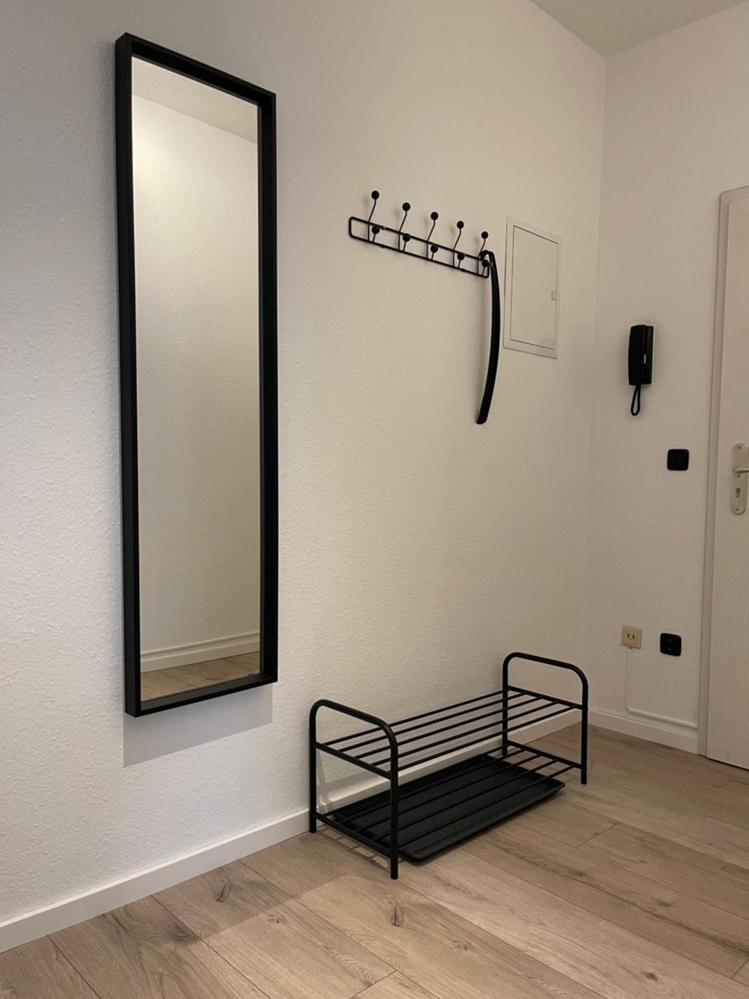 Raha Apartments - Modernes Studio-Apartment - Hbf - Gratis Parkplatz Erfurt Exteriör bild