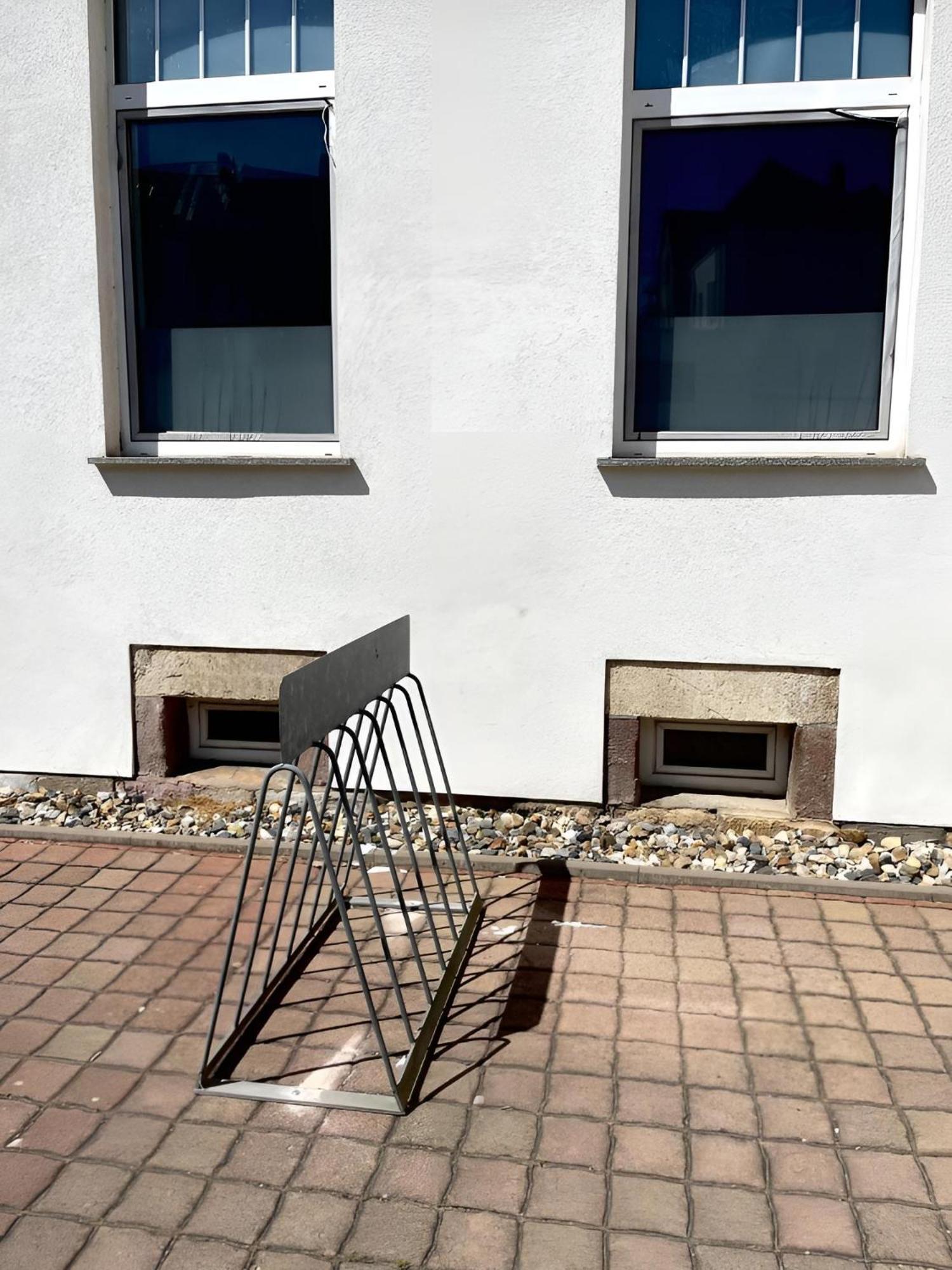 Raha Apartments - Modernes Studio-Apartment - Hbf - Gratis Parkplatz Erfurt Exteriör bild